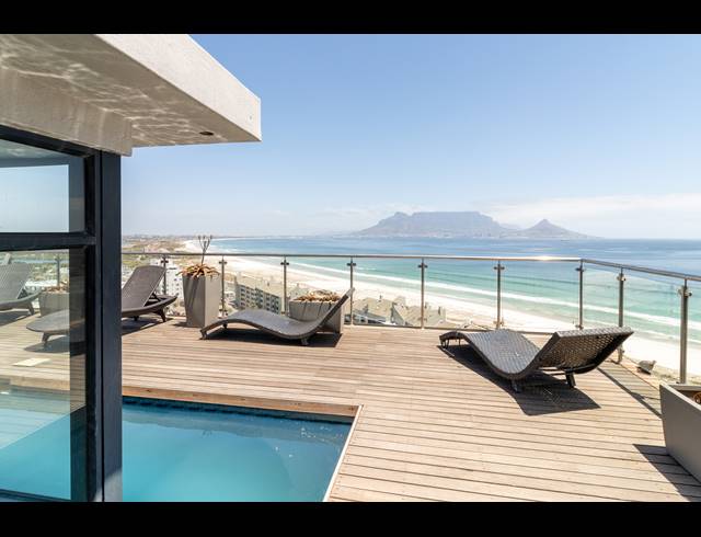 3 BEDROOM APARTMENT FOR SALE IN BEACHFRONT